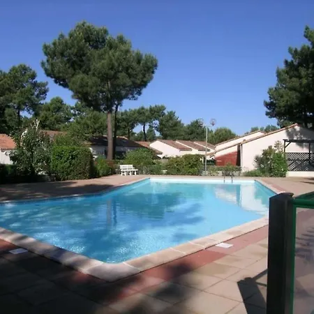 Le Hameau De Talaris 1